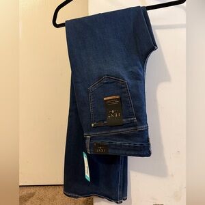 Jen 7 
By 7 FAMK
Dark wash boot cut jeans
New with tags!!